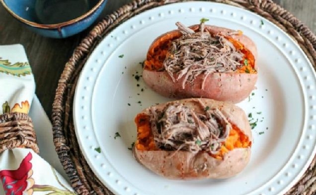 Shredded Roast Beef Stuffed Sweet Potatoes (Whole 30 & PALEO)healthy recipe
