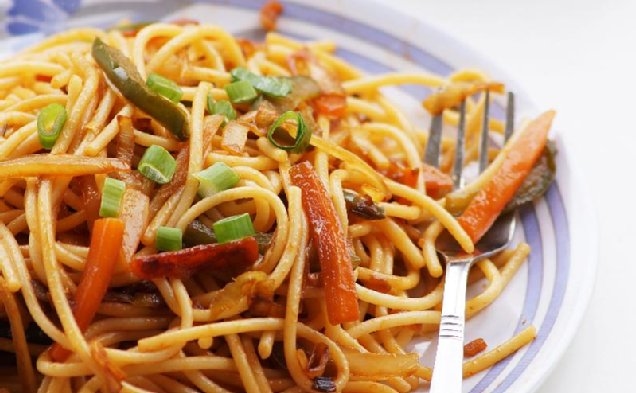 Veg Hakka Noodleshealthy recipe