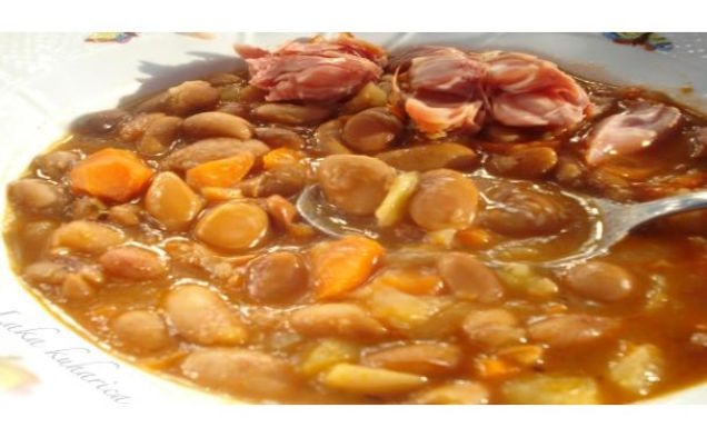Beans With Smoked Pork Hockhealthy recipe