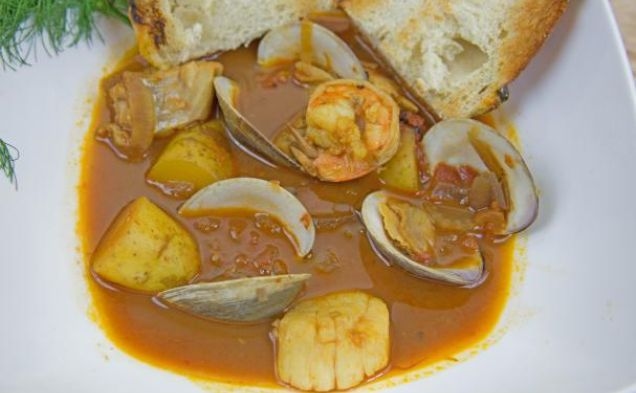 Bouillabaisse: A Delicious Fisherman’s Stew Originating in Francehealthy recipe