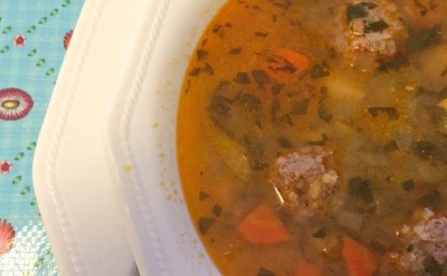 Ciorba de Perisoare - Romanina Meatball Sour Souphealthy recipe