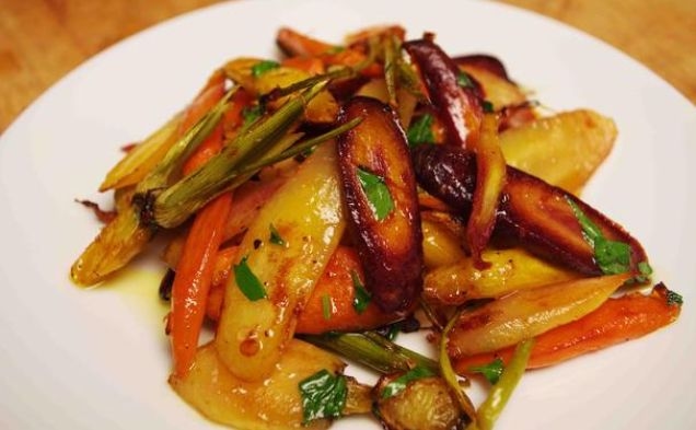 Honey-Glazed Citrus-Roasted Carrotshealthy recipe