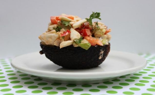 Spicy Lump Crab and Avocado Saladhealthy recipe