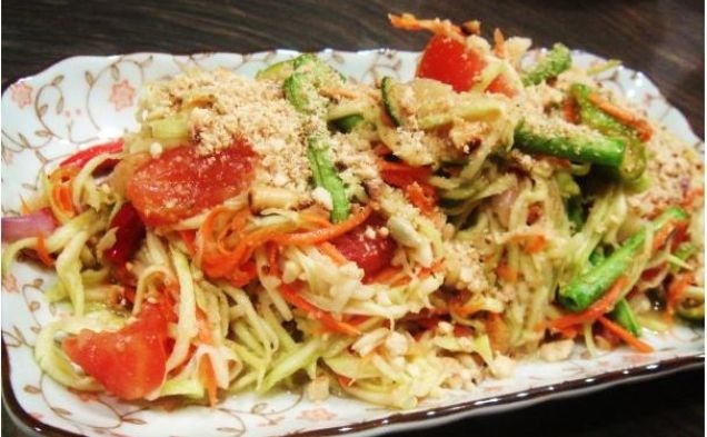 Thai Green Mango Saladhealthy recipe