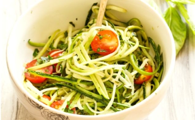 Zucchini Noodles with Pestohealthy recipe