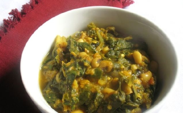 Spicy Black-Eyed Pea Curry with Swiss Chard and Roasted Eggplanthealthy recipe