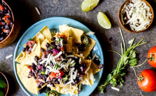Instant Pot Black Bean Nachoshealthy recipe