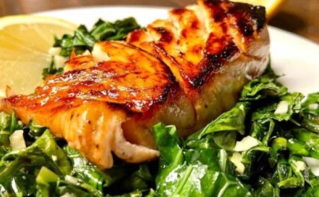Pan-Seared Honey Glazed Salmon with Collard Greenshealthy recipe