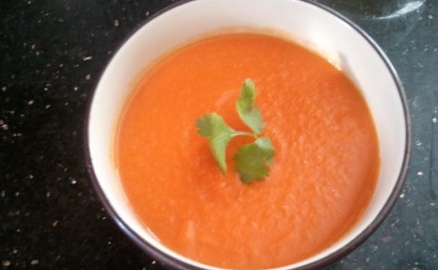 Carrot and Coriander Souphealthy recipe