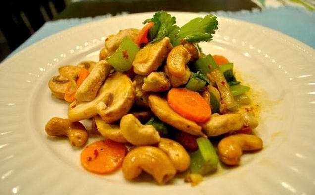 Cashew Nut Chickenhealthy recipe