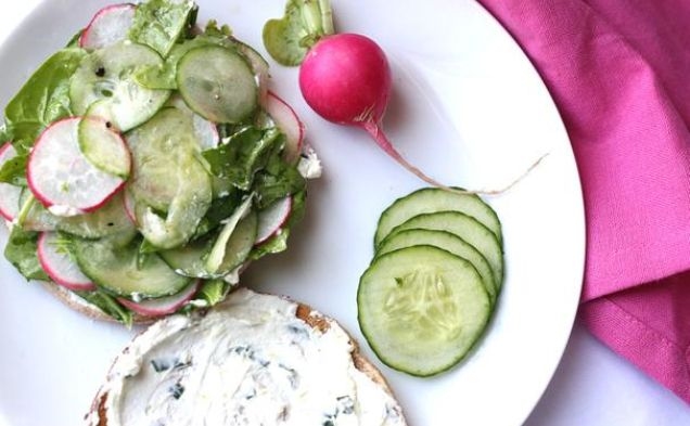 Cuke & Radish Sandwich with Lemon-Herb Goat Cheese Spreadhealthy recipe