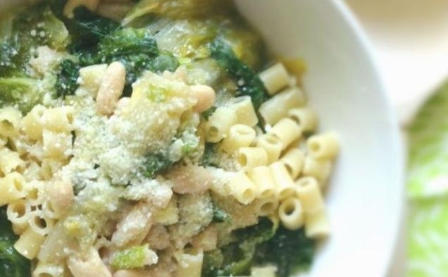 Escarole & Beanshealthy recipe