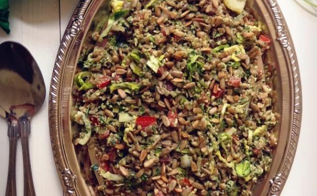 Farro salad with parsley pestohealthy recipe