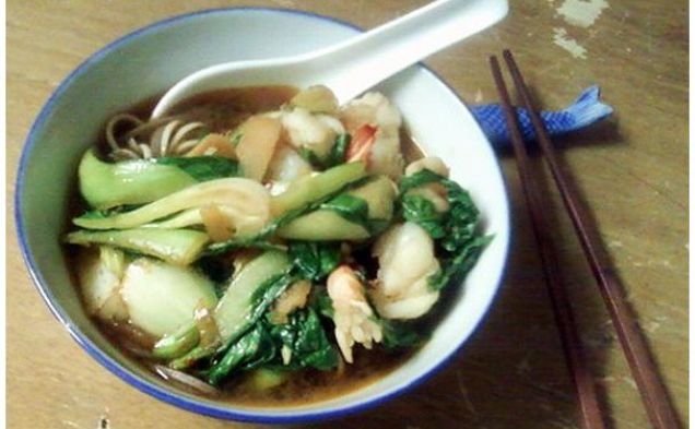 Fragrance Is In The Air: Asian Noodle Shrimp Souphealthy recipe