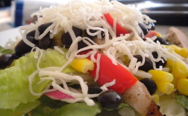 Garlic Lime Grilled Chicken Saladhealthy recipe