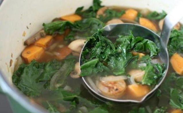 Kale and Roasted Sweet Potato Soup with Chicken Sausagehealthy recipe