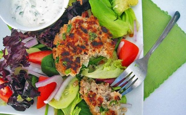 Lightened Up Salmon Cakeshealthy recipe