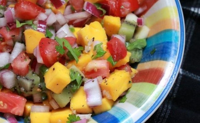 Mango Kiwi Salsahealthy recipe