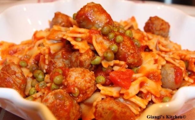 Pasta with Peas and Italian Sausagehealthy recipe