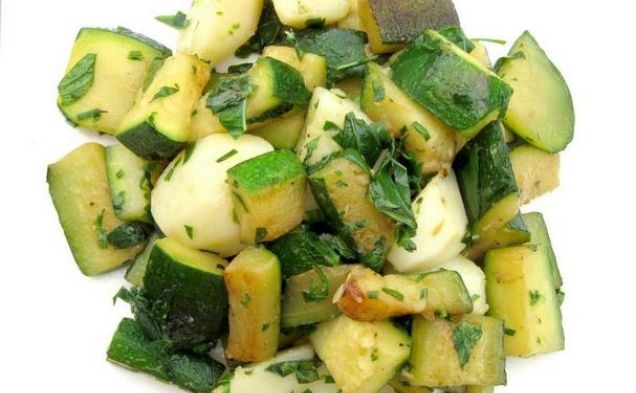 Refreshing Zucchini and Potatoeshealthy recipe