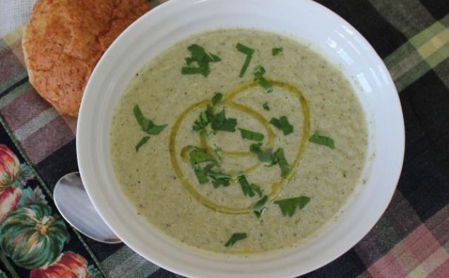 Roasted Fennel and Broccoli Souphealthy recipe