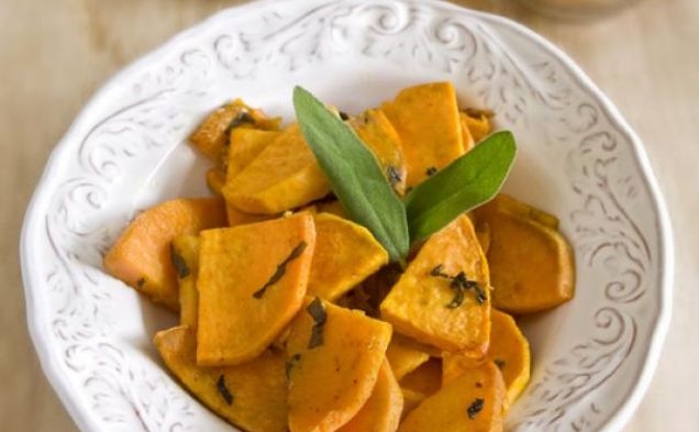 Roasted Sweet Potatoes with Sagehealthy recipe