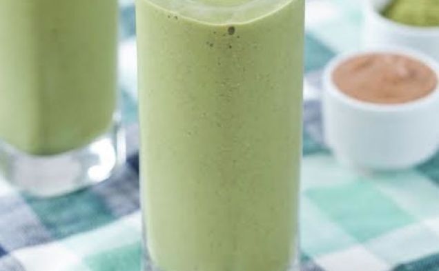 Powerhouse Almond Matcha Superfood Smoothiehealthy recipe