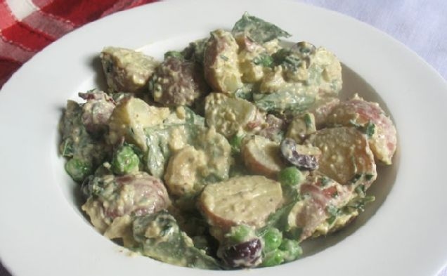 Creamy Potato Salad with Cashew Dressing and Fresh Basilhealthy recipe